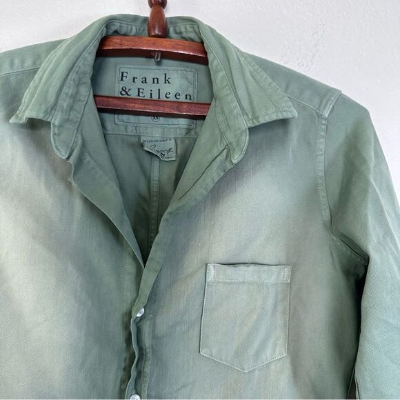 Frank & Eileen Barry Tailored Button Up Distressed Shirt in Sage Size XS - Picture 6 of 9